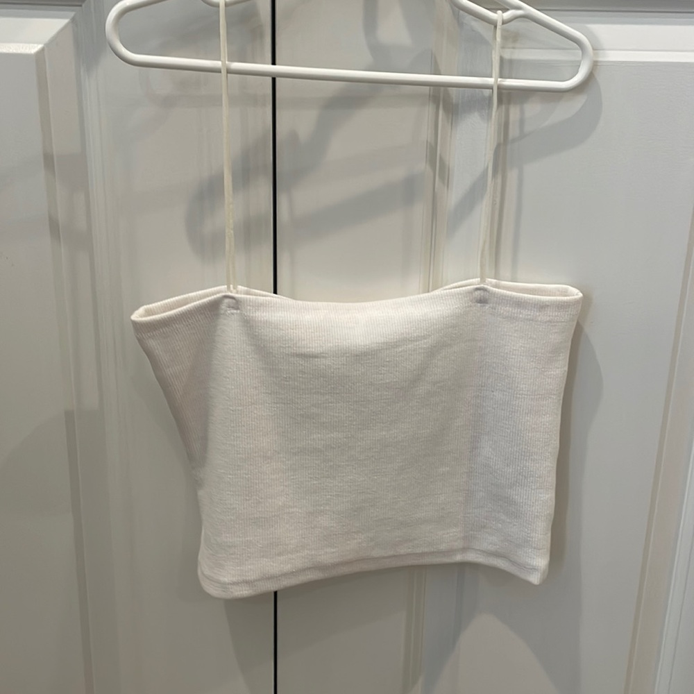 NWOT Zara White Ribbed Crop Top